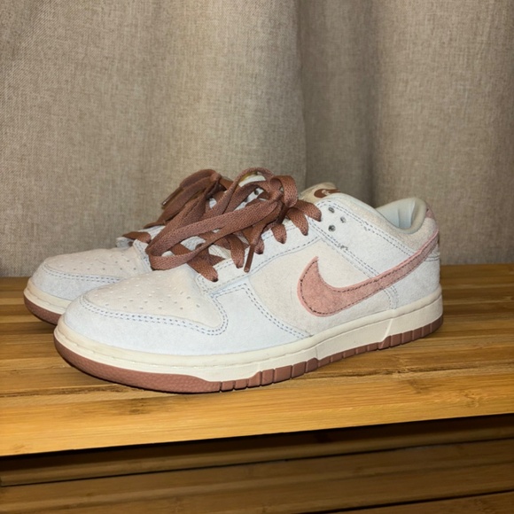 Nike Dunk Low Premium Fossil Rose - Picture 4 of 5